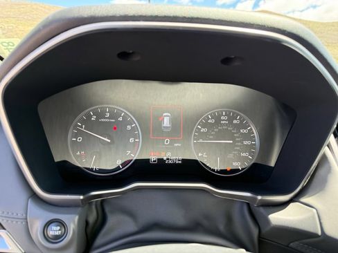 Used 2025 Subaru Outback Onyx Edition AWD/4WD image 18