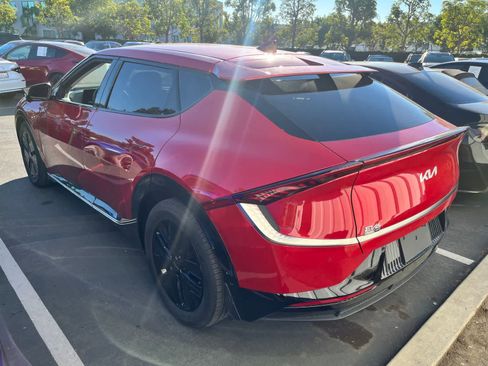 Used 2023 Kia EV6 Wind w/ Wind Technology Package image 4