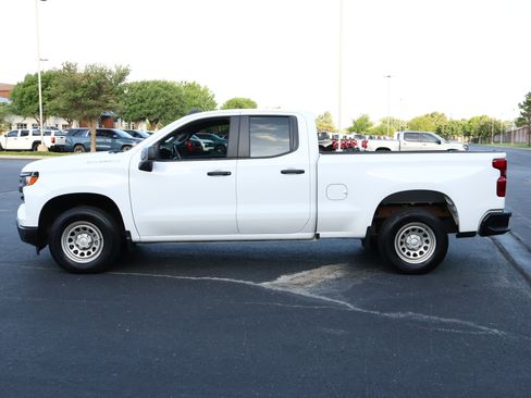Used 2025 Chevrolet Silverado 1500 W/T RWD image 24