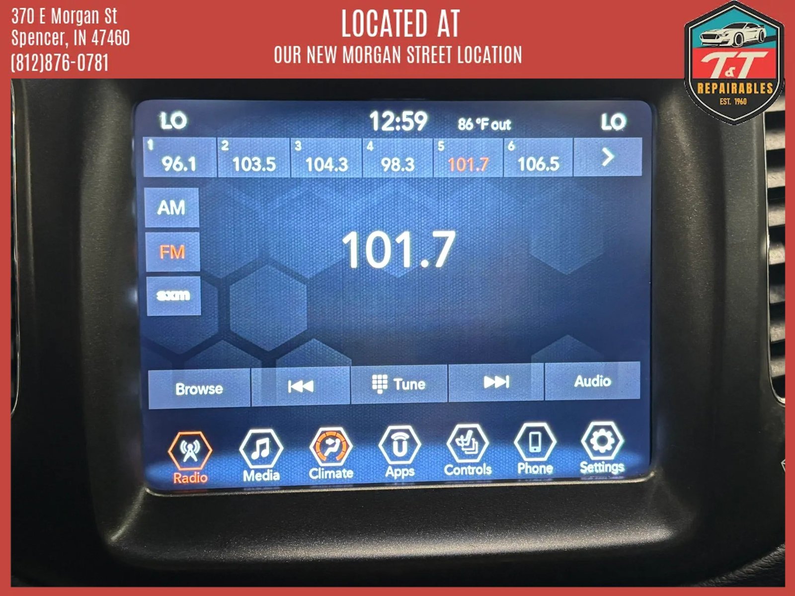 Used 2019 Jeep Compass Trailhawk w/ Cold Weather Group AWD/4WD image 39