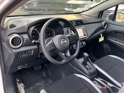 New 2025 Nissan Versa S image 10