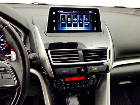 Used 2020 Mitsubishi Eclipse Cross SEL AWD/4WD image 17