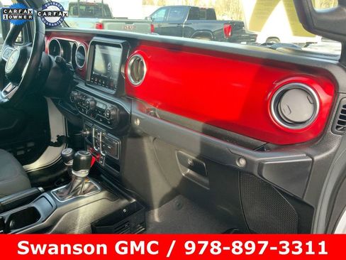 Used 2020 Jeep Gladiator Rubicon w/ Dual Top Group image 29