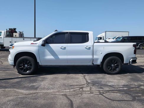 Used 2024 Chevrolet Silverado 1500 RST w/ Convenience Package II AWD/4WD image 2