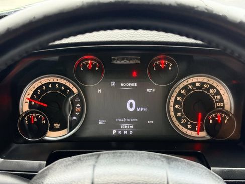 Used 2018 RAM 1500 Laramie w/ Convenience Group AWD/4WD image 42