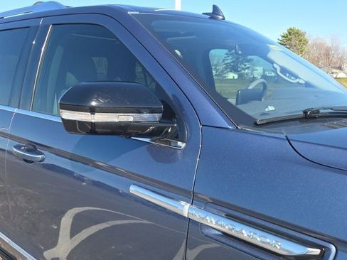 Used 2020 Lincoln Navigator Reserve w/ Luxury Package image 5