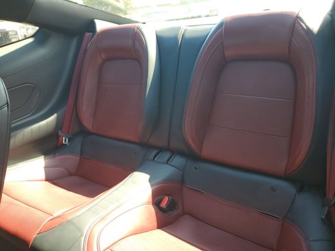 Used 2025 Ford Mustang Premium image 14