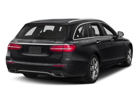 Used 2018 Mercedes-Benz E 400 4MATIC Wagon image 2