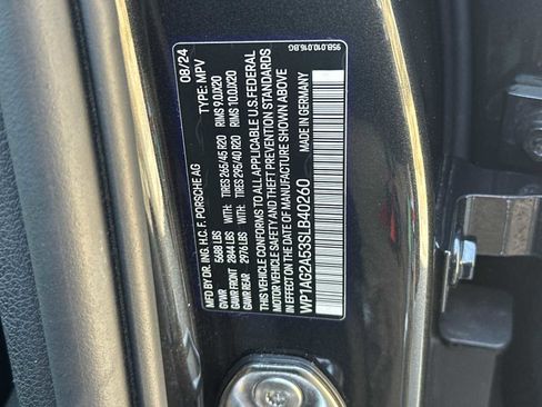 Used 2025 Porsche Macan S image 31