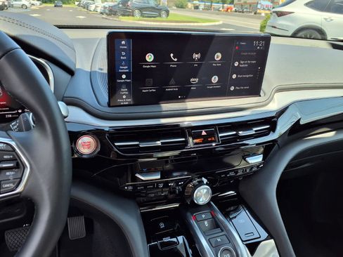 Certified 2026 Acura MDX SH-AWD w/ Technology Package image 11
