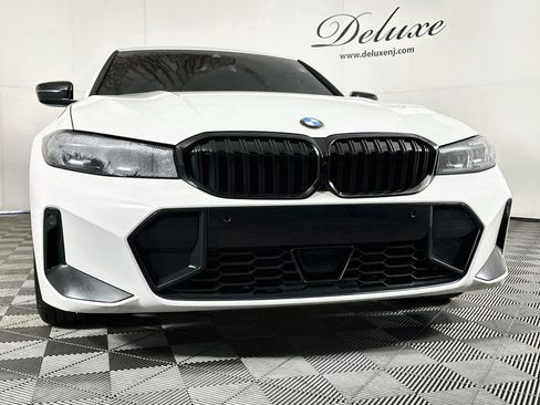 Used 2025 BMW 330i xDrive Sedan w/ M Sport Package AWD/4WD image 30
