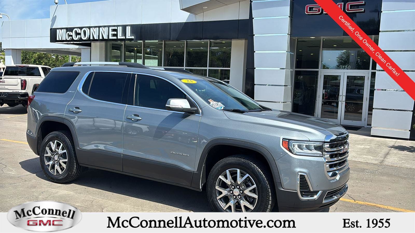 Certified 2023 GMC Acadia SLE w/ Driver Convenience Package FWD image 1