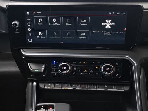 Used 2026 GMC Sierra 1500 Denali w/ Technology Package AWD/4WD image 9