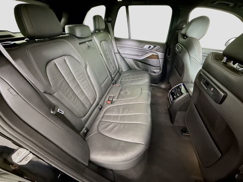 Used 2019 BMW X5 xDrive40i w/ Convenience Package image 27