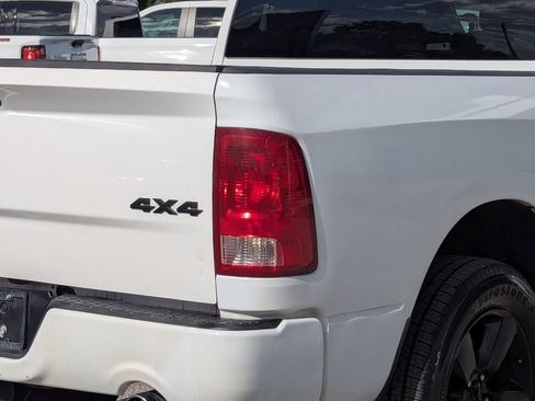 Used 2018 RAM 1500 Express w/ Express Value Package image 7