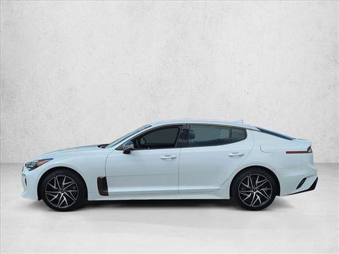 Used 2023 Kia Stinger GT-Line RWD image 9