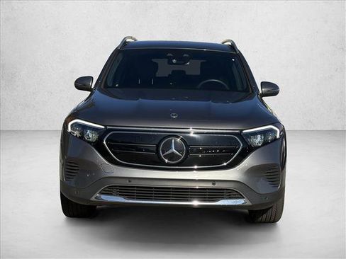 Certified 2023 Mercedes-Benz EQB 300 4MATIC image 2