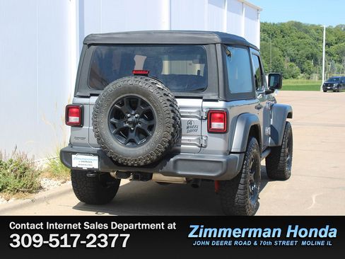 Used 2020 Jeep Wrangler Sport AWD/4WD image 2