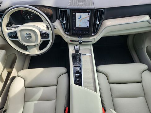 Used 2020 Volvo XC60 T6 Inscription w/ Protection Package Premier AWD/4WD image 29