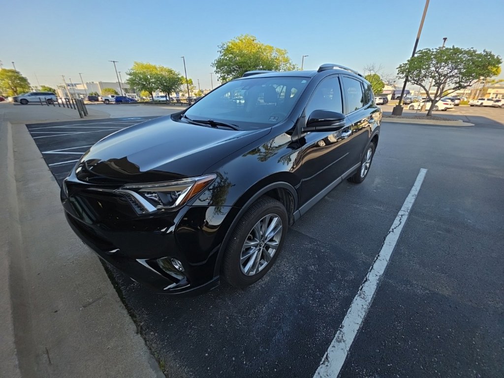 Used 2016 Toyota RAV4 Limited FWD image 2