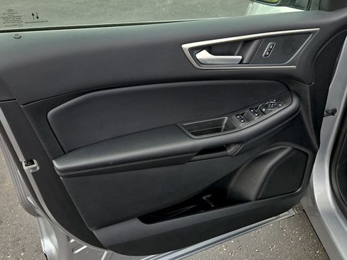 Certified 2024 Ford Edge SEL w/ Convenience Package AWD/4WD image 10