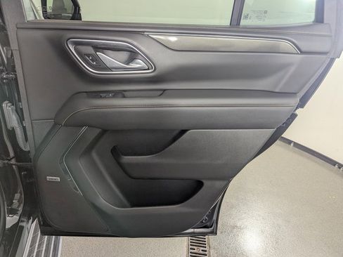 Used 2024 GMC Yukon AT4 image 24