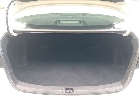 Used 2023 Toyota Corolla LE image 26