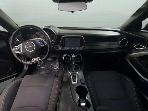 Used 2018 Chevrolet Camaro SS RWD image 10