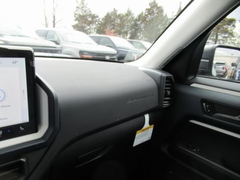 New 2025 Ford Bronco Sport Heritage w/ Convenience Package image 11