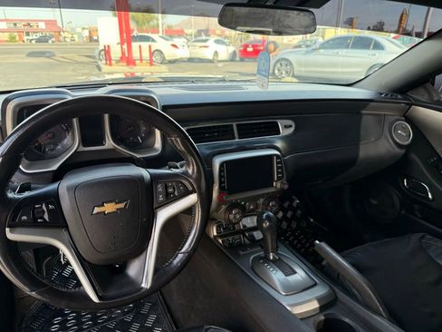 Used 2013 Chevrolet Camaro LT w/ RS Package image 9