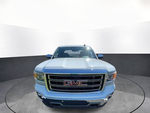Used 2015 GMC Sierra 1500 SLT w/ SLT Crew Cab Value Package AWD/4WD image 2