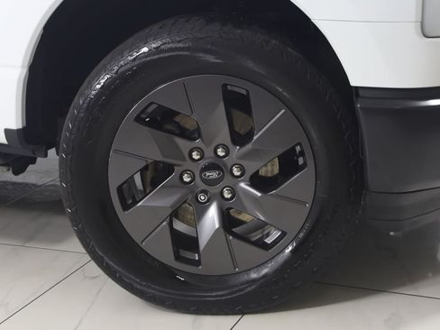 Used 2023 Ford F150 Lightning Pro AWD/4WD image 15