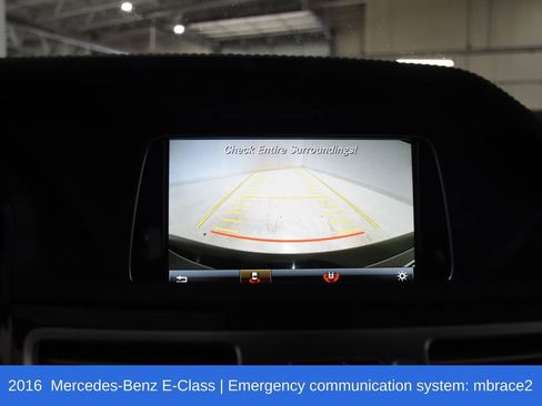 Used 2016 Mercedes-Benz E 400 4MATIC Sedan image 18