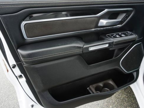 Used 2020 RAM 1500 Laramie w/ Sport Appearance Package AWD/4WD image 8