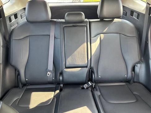 Used 2024 Kia Sportage EX FWD image 21