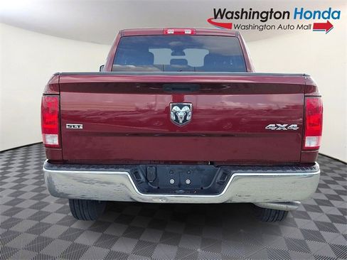 Used 2024 RAM 1500 Classic SLT image 5