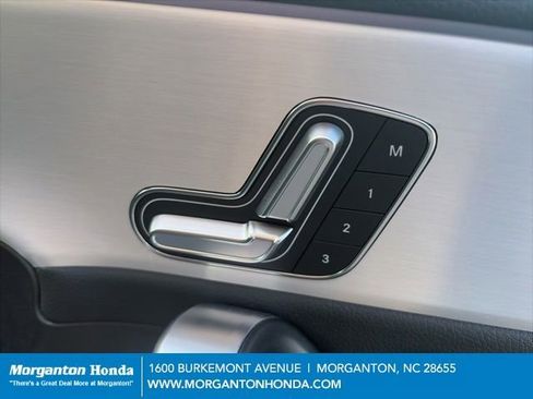 Used 2025 Mercedes-Benz CLA 250 4MATIC image 37