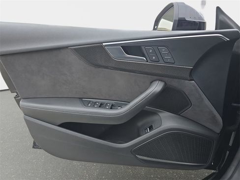 Used 2019 Audi S5 Premium Plus w/ Premium Plus image 30