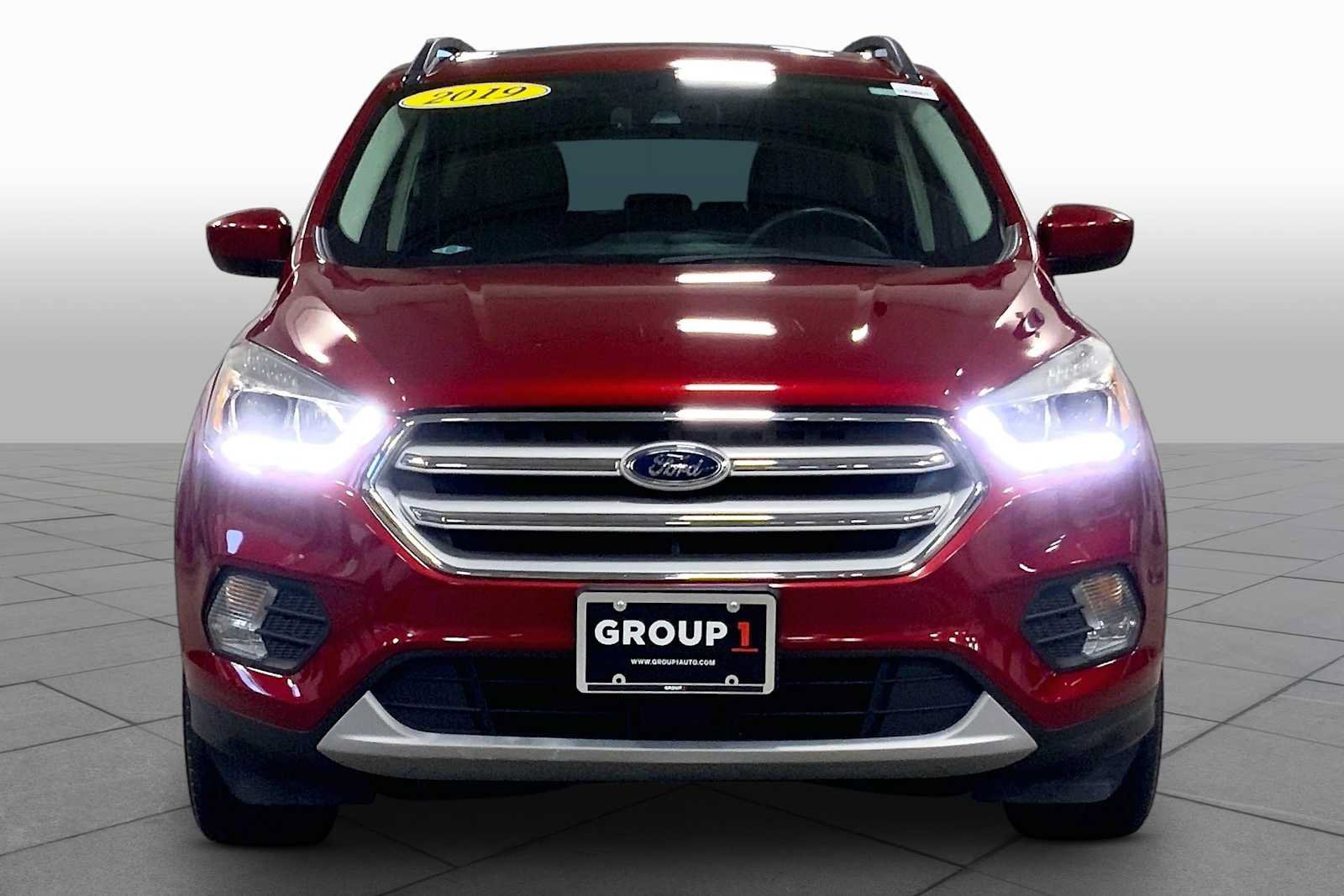 Used 2019 Ford Escape SEL AWD/4WD image 4