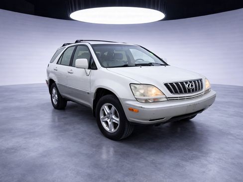 Used 2003 Lexus RX 300 4WD w/ Premium Plus Value Pkg image 4