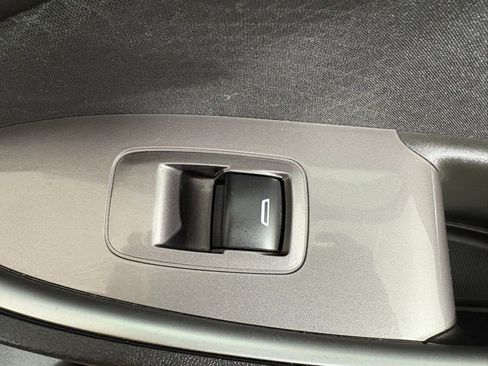 Used 2022 Chevrolet Malibu LT image 32