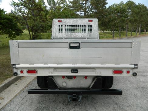 Used 2018 Ford Transit 250 138 image 8
