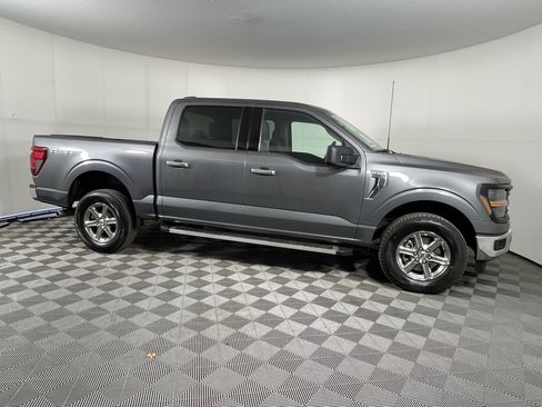 Used 2025 Ford F150 XLT w/ Equipment Group 301A Standard AWD/4WD image 6