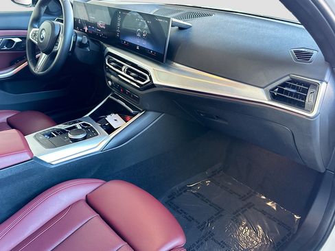 Certified 2023 BMW 330i Sedan w/ M Sport Package image 30