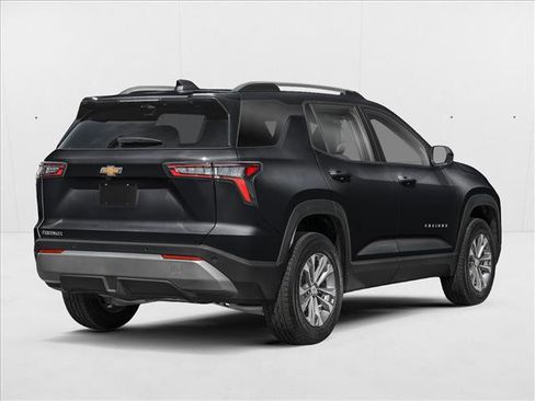 New 2026 Chevrolet Equinox LT FWD image 2