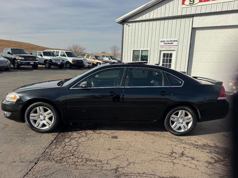 Used 2008 Chevrolet Impala LT image 2
