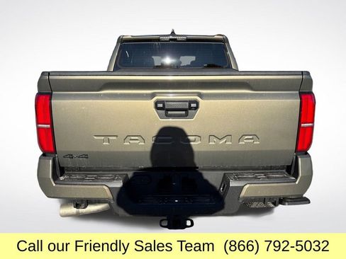 New 2025 Toyota Tacoma TRD Off-Road image 4