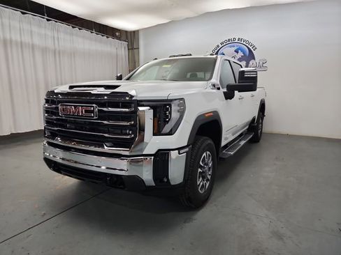 New 2026 GMC Sierra 2500 SLT w/ SLT Premium Package image 11