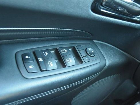 Certified 2022 Dodge Durango GT image 27