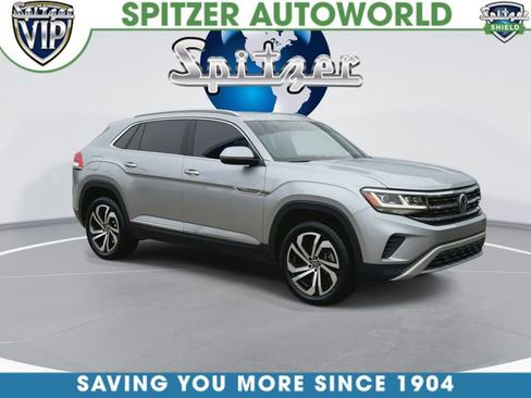 Used 2022 Volkswagen Atlas Cross Sport SEL image 3